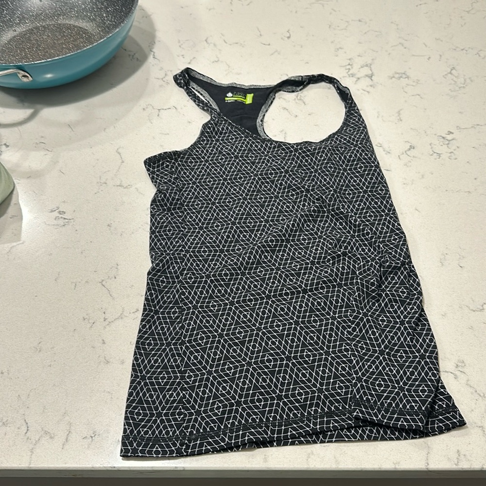 Black pattern XS tank top